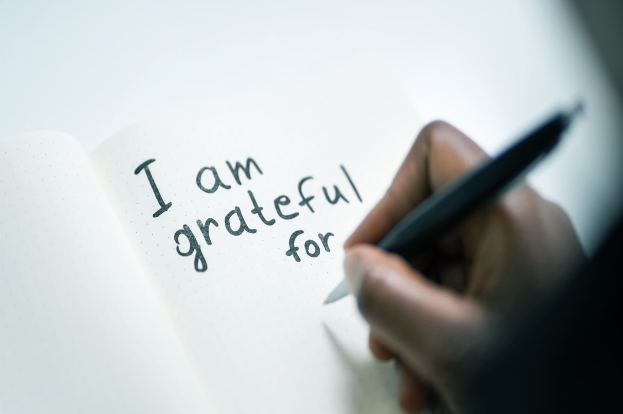 Can showing gratitude make you happier?